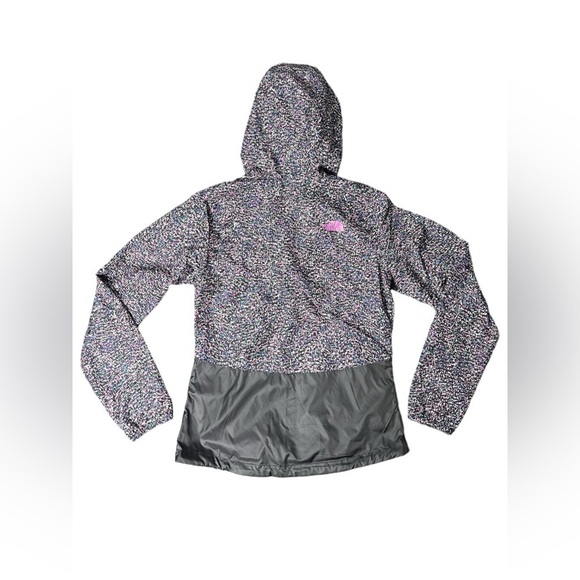 THE NORTH FACE Women's Flyweight Hoodie - Picture 4 of 5